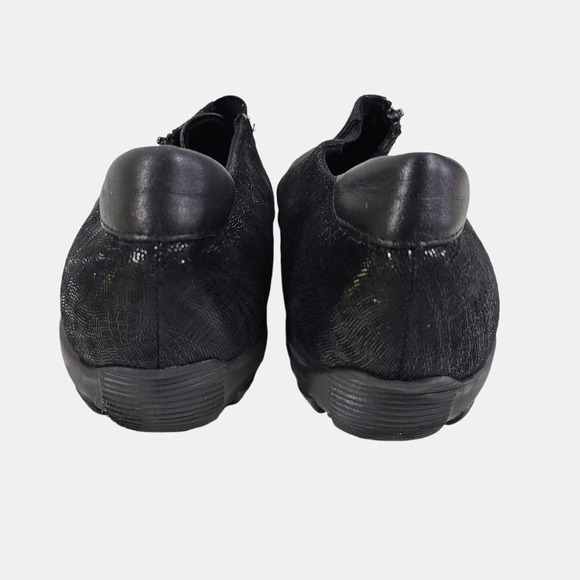 Vaneli Sport Front Zip Sneaker Nubuck Reptile Leather Comfort Shoes Black 9 - Picture 4 of 9